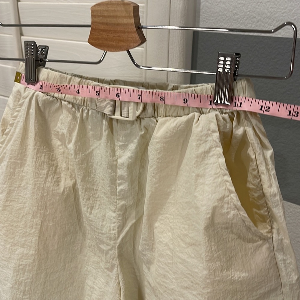 3/$9 ZARA Kids unisex sz 8/10 Cream colored shorts, 3 pockets, Nylon, boy girl - Picture 6 of 6
